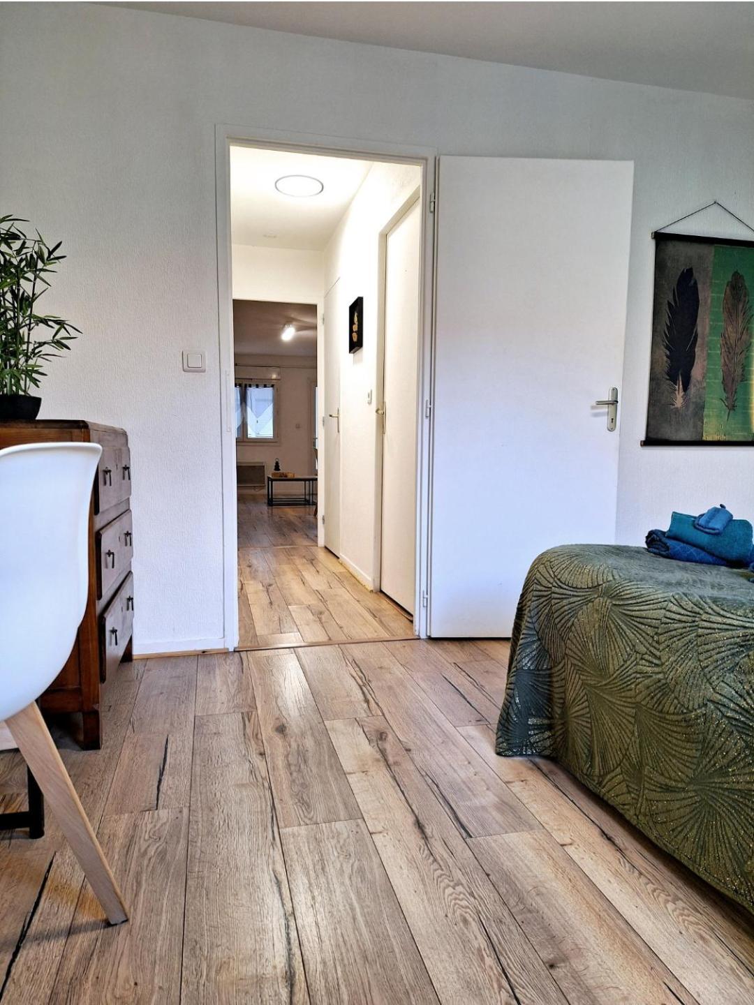 Appartement Cosy Proche Gare - Fibre Optique Et Parking Angoulême Eksteriør bilde