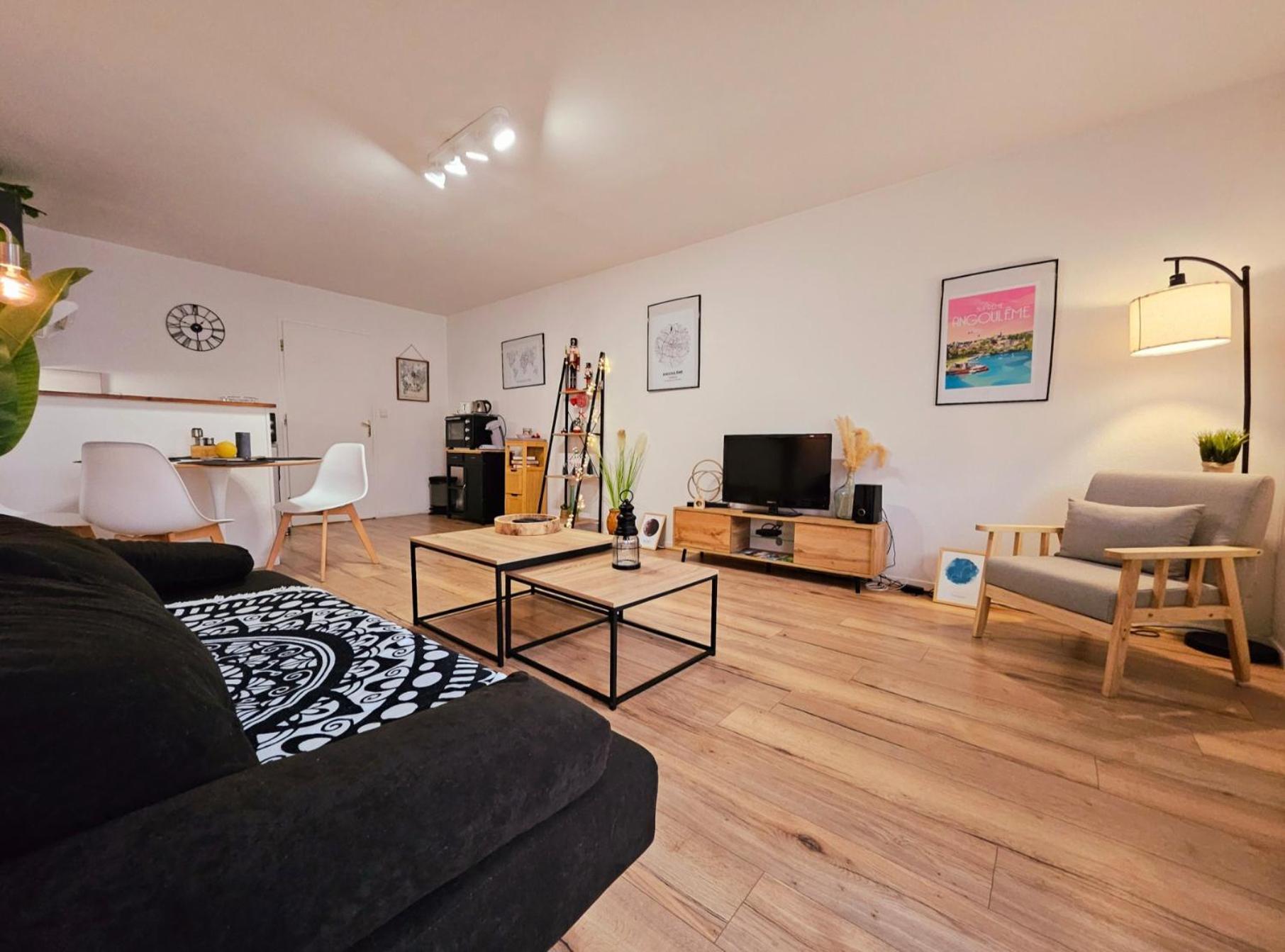 Appartement Cosy Proche Gare - Fibre Optique Et Parking Angoulême Eksteriør bilde